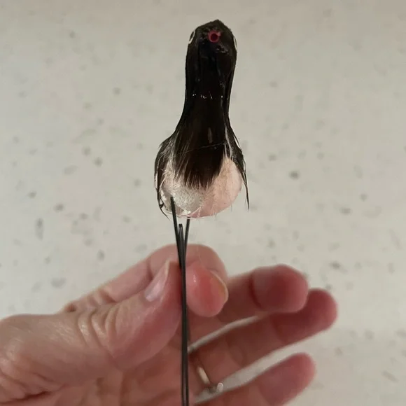 Vintage Antique Bird Christmas Ornament Feathers and Wire Legs - Picture 4 of 5